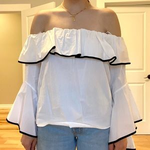 Off shoulder blouse NEW